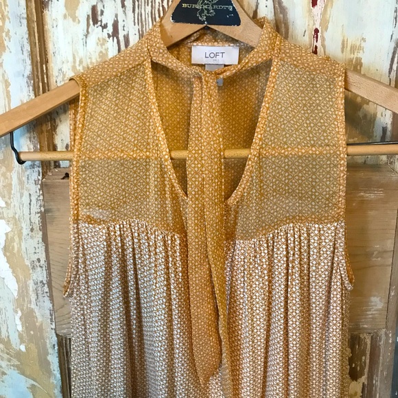 LOFT women’s golden sleeveless top, size M - Picture 2 of 6